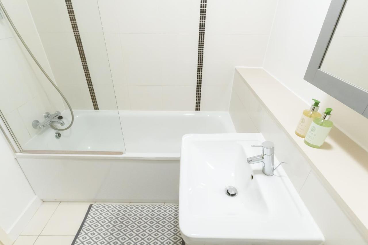 Apartment Stylish One Bed Mk- The Hub *